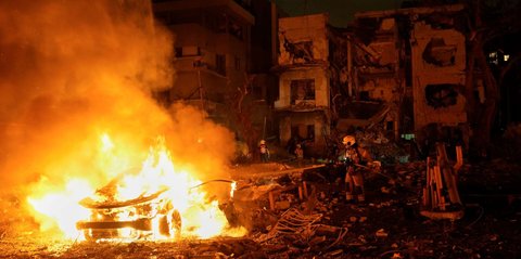 Iran Ngamuk, Tel Aviv Israel Dibombardir