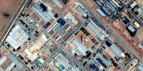 VIDEO: Ini Penampakan Foto Satelit 3 Situs Nuklir yang Dibom Amerika Atas Perintah Trump