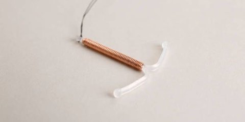 Benarkah KB IUD Picu Depresi? Fakta, Studi, dan Cara Mengatasi Perubahan Mood