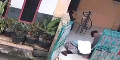 Dasar Malin Kundang, Pria di Bekasi Pukuli Ibu Kandung Gara-Gara Duit Rp30.000