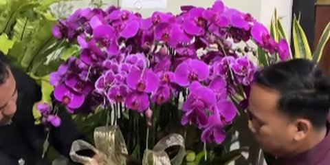 Kiriman Bunga Cantik Prabowo Hadiah Ultah Jokowi, Doanya Begitu Mendalam Termasuk Kesehatan