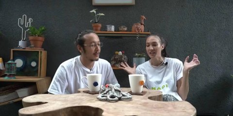5 Potret Rumah Dimas Anggara & Nadine Chandrawinata, Punya Taman Mungil yang Asri & Setiap Sudut Estetik