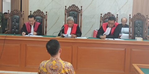 Eks Sekda Ema Sumarna Divonis 5,5 Tahun di Kasus Korupsi Bandung Smart City, Lebih Ringan dari Tuntutan Jaksa