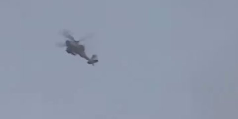 Video Helikopter Israel Keluarkan Tembakan Bertubi-tubi di Jalur Gaza, Kelakuannya Makin Brutal