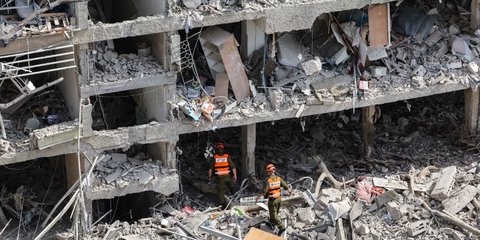 FOTO: 12 Hari Digempur Habis Iran, Begini Kondisi Hancur Lebur Bangunan di Israel Bak Jalur Gaza