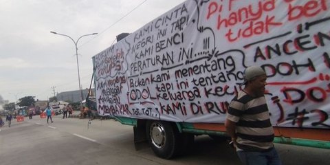 Ramai-Ramai Sopir Truk Menjerit Dibuat Aturan ODOL: Denda Tak Sebanding dengan Penghasilan