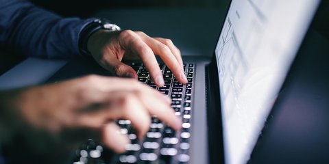 Belum Ada Kabel Optik, Begini Cara Wamena Dapatkan Koneksi Internet