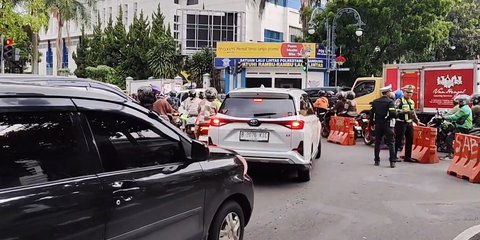 Bandung Macet di Libur Tahun Baru Islam, Polisi Rekayasa Lalu Linta Asia-Afrika