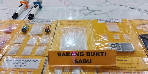 Belajar Lewat Video Call, Pria Ini Racik Sabu Palsu 'Blue Ice' Ditambah Pewarna Biar Makin Cuan