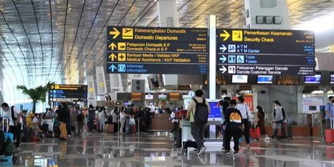 Kasus Covid-19 Naik Lagi, BBKK Awasi Ketat Pelaku Perjalanan Internasional di Bandara Soetta
