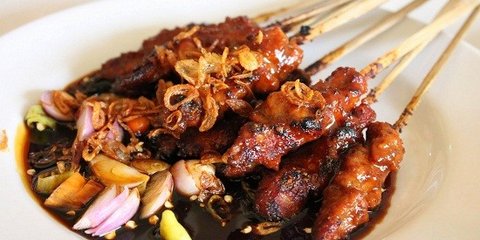 Tips Jaga Kadar Kolesterol Tetap Aman Saat Merayakan Idul Adha 2025