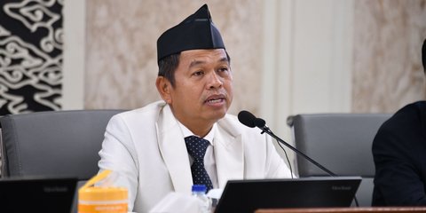 VIDEO: Lantik Bupati Tasik, Momen Dedi Mulyadi Sebut Gubernur Maung Singgung Simbol Partai & Prabowo