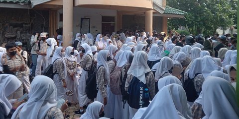 Dedi Mulyadi Nonaktifkan Kepala SMAN 9 Tambun Bekasi Buntut Dugaan Pengadaan Snack Fiktif untuk Siswa