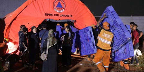 Pramono Minta Anak Buah Gerak Cepat Tangani Korban Kebakaran di Kapuk Muara