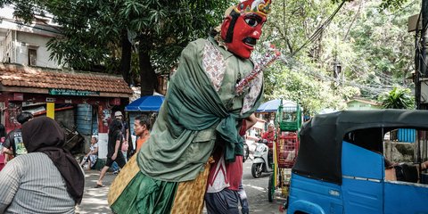 Melanggar Pergub! Ini Aturan yang Dilanggar Jika Ondel-Ondel Digunakan untuk Mengamen