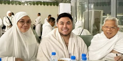 Potret Bahagia Ivan Gunawan Ibadah Haji Bareng Ma'ruf Amin, Cium Tangan Hingga Singgung Soal Protokoler