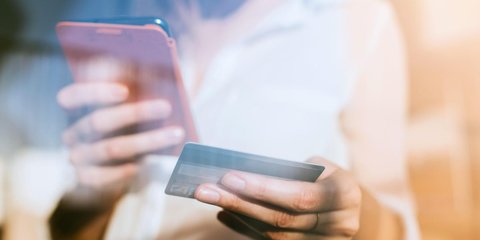 Jangan Asal Gunting! Begini Cara Menutup Kartu Kredit yang Benar agar Tak Disanksi Pihak Bank