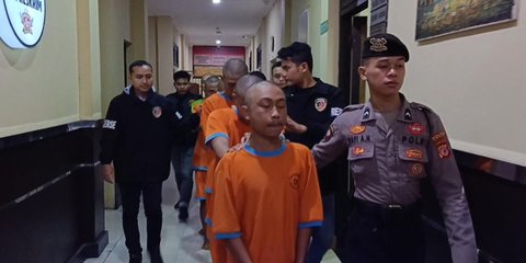 Tragis! Gadis Cianjur Hilang 10 Hari Usai Pamit Main, Ternyata Diperkosa 12 Pemuda di Warung hingga Belakang SD
