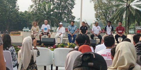 VIDEO: Final Piala Presiden 2025! Dedi Mulyadi Sedih dan Singgung Prabowo, Punggung Dielus Maruarar