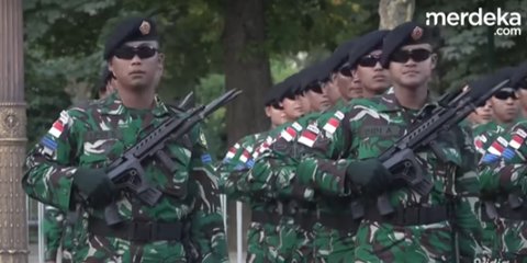 VIDEO: Jenderal Prancis Bangga Beri Jempol Semangat Membara Pasukan TNI Jelang Bastille Day