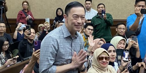 Tom Lembong Mengaku Diajarkan Kata 'Tawakal' oleh Tahanan Lain: Kami Sudah Berjuang Habis-Habisan