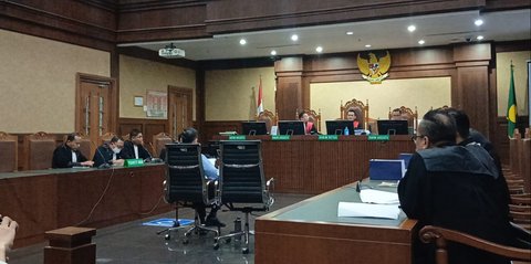 Tom Lembong Ibaratkan Sidang Impor Gula Seperti Perang: Semua Sumber Daya Dikerahkan Demi Kemenangan