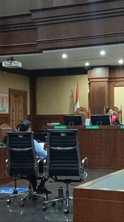Tom Lembong Ibaratkan Sidang Impor Gula Seperti Perang: Semua Sumber Daya Dikerahkan Demi Kemenangan