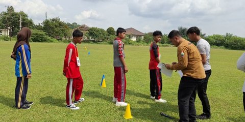 Cerita Anak Buruh Tani Bersyukur Masuk Sekolah Rakyat: Bisa Bantu Ringankan Beban Orang Tua