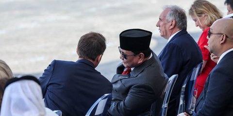 {{caption}}