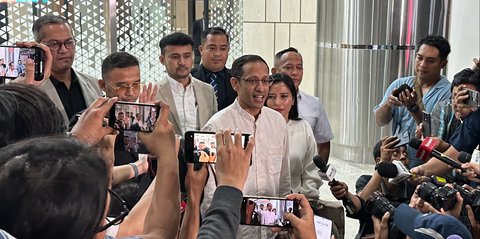 Nadiem Makarim Usai Diperiksa Kejagung 9 Jam: Izinkan Saya Kembali ke Keluarga