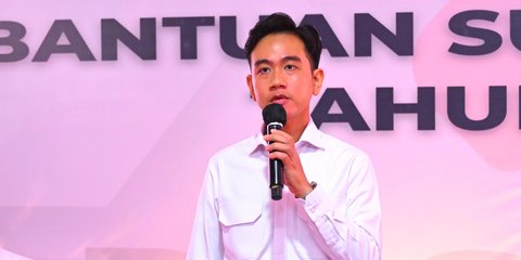 VIDEO: Kocak Wapres Gibran Syok Bertemu Kembaran dan Prabowo KW saat Bagi-bagi BSU di Tangerang