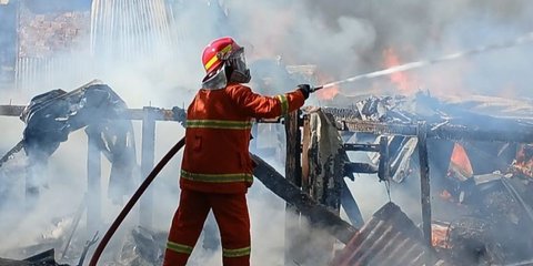 Kebakaran Kontrakan di Tebet, 4 Anak-Anak Tewas Terbakar Karena Tak Sempat Diselamatkan Orang Tua