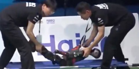 Sepak Bola Robot Dibikin Turnamen, Suasananya Kocak dan Ada yang Ditandu Gara-gara Cidera