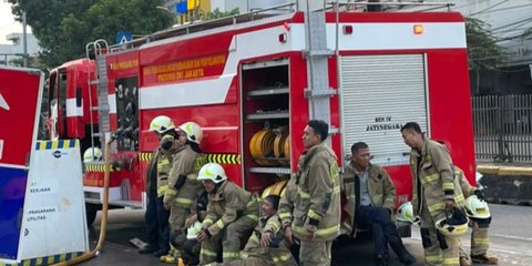 Kronologi Kebakaran di RS Hermina Jatinegara, Terdengar Ledakan dan Terlihat Asap Hitam