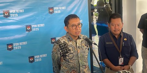VIDEO: Ngamuk DPR PDIP! Tarik Urat Cecar Fadli Zon Tak Akui Pemerkosaan Massal '98