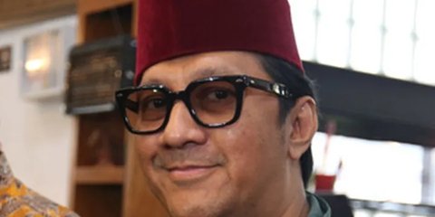 Andre Taulany Berperan Sebagai Dukun Aakti di Film Comic 8: Tumbal Sulam