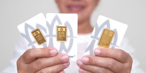 Harga Emas Antam Hari Ini, Meroket Sentuh Rp1,946 juta/gram