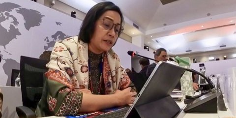 Sri Mulyani Curhat Pegawai Kemenkeu Berkurang Hampir 1.000 Orang
