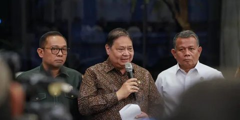 VIDEO: Senyum! Respons Menko Airlangga Soal Kesepakatan Prabowo Trump, RI 'Jual' Data Pribadi Ke AS