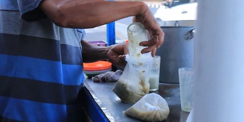 Nasib Tukang Bubur di Cikini Dipalak Preman: Cepat Transfer Jika Tidak Anak-Anak Turun