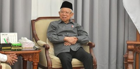 {{caption}}