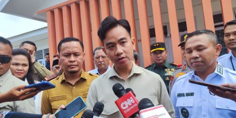 VIDEO: Wapres Gibran Didesak Ngantor di IKN: Kemarin Nyuruh ke Papua, Pindah-Pindah terus