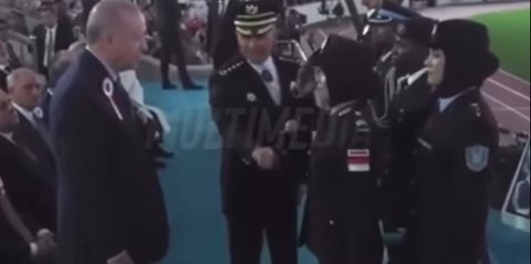 VIDEO: Polwan Indonesia Bikin Bangga, Dilantik Presiden Erdogan Jadi Lulusan Terbaik Pendidikan di Turki