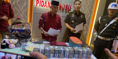Bank BUMN Cabang Pringsewu Lampung Digeledah Terkait Penyalahgunaan Uang Nasabah, Kerugian Rp17 Miliar