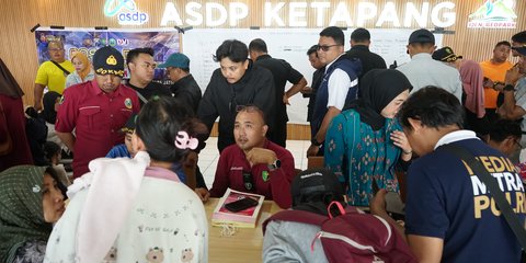 KMP Tunu Putra Jaya Tenggelam, Bupati Ipuk Kerahkan Bantuan Evakuasi dan Medis