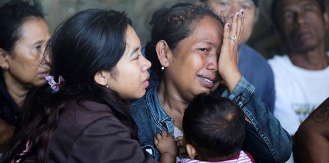 FOTO: Tragedi Kapal Tenggelam di Selat Bali, 6 Meninggal Dunia dan Puluhan Masih Hilang
