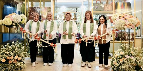 Promosikan Produk Unggulan Kelompok Rentan & Disabilitas, Fatma Saifullah Resmikan Galeri DWP Kemensos