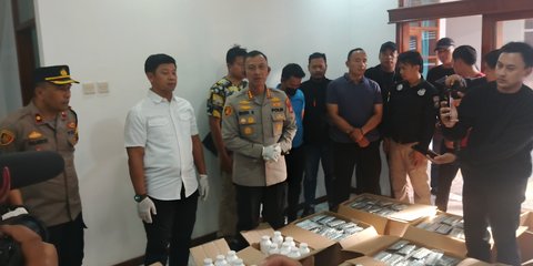 Polisi Kembali Gerebek Rumah Penyimpanan 1,4 Juta Butir Obat Keras, Satu Orang Ditangkap