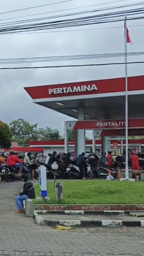 Nestapa Warga Jember Berburu BBM hingga Banyuwangi karena Saking Langkanya