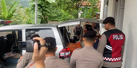 Mayat Pria Mengapung Ditemukan di Sungai, Diduga Petugas Koperasi yang Hilang saat Tagih Nasabah